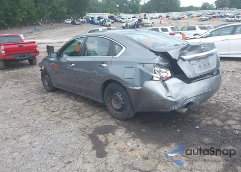 2015 Nissan Altima 2.5 S из США, поврежденный, VIN 1N4AL3AP4FN383189